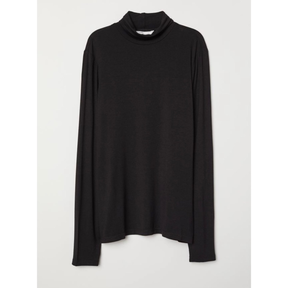 Black ribbed turtleneck top